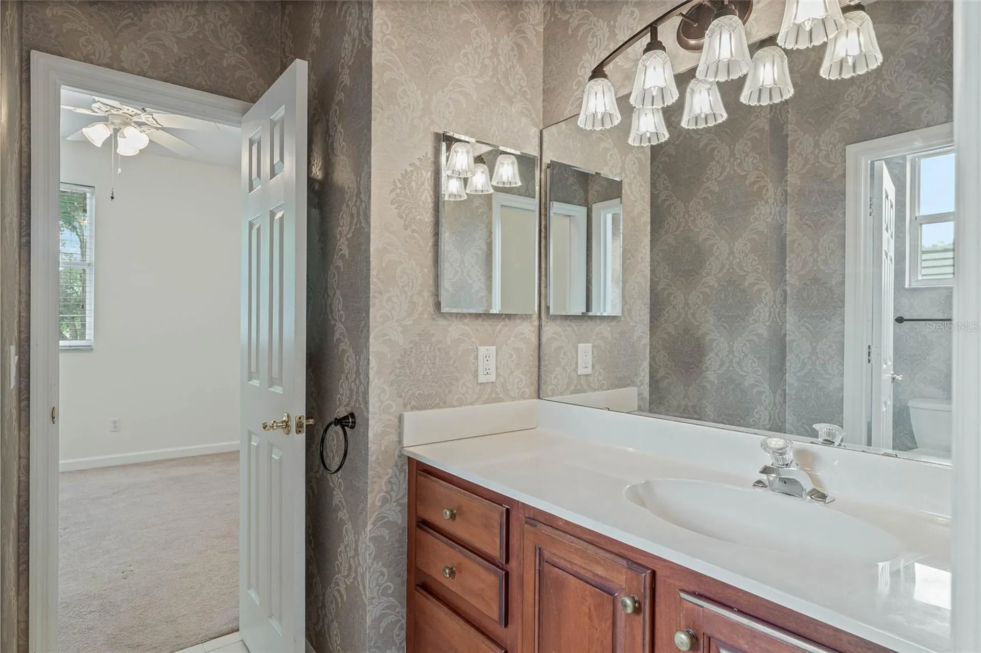 7284 Hawksnest Boulevard Orlando FL 32835