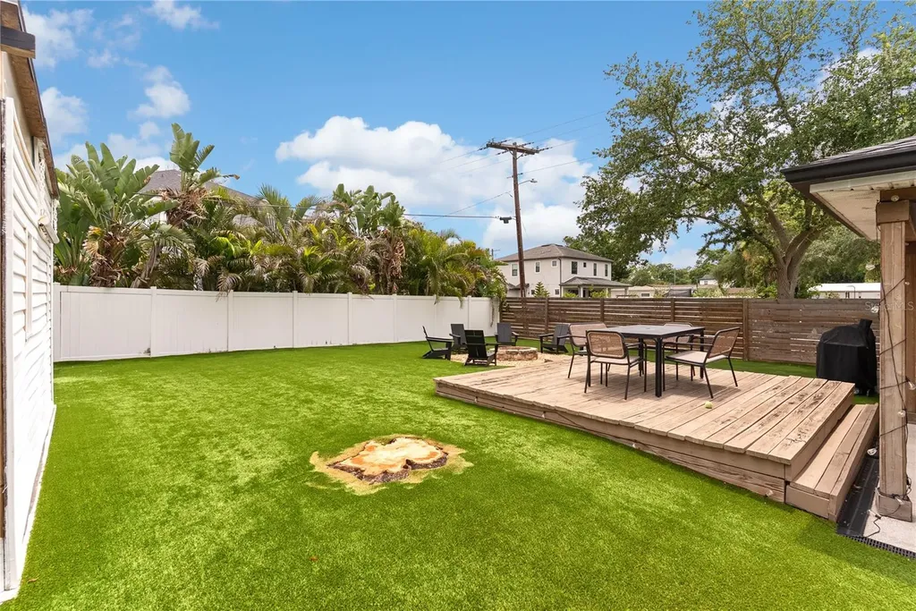 3320 W Ballast Point Boulevard Tampa FL 33611