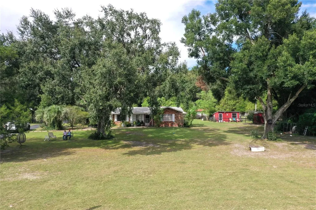 4107 Dove Valley Lane Lady Lake FL 32159