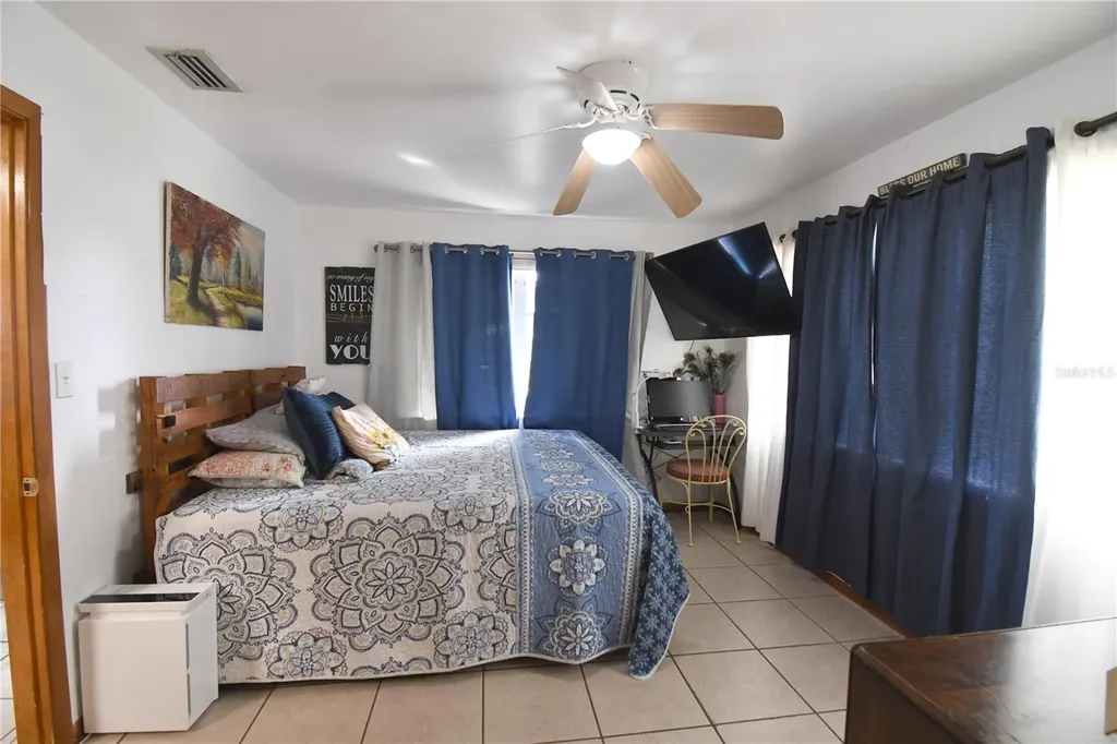 4107 Dove Valley Lane Lady Lake FL 32159