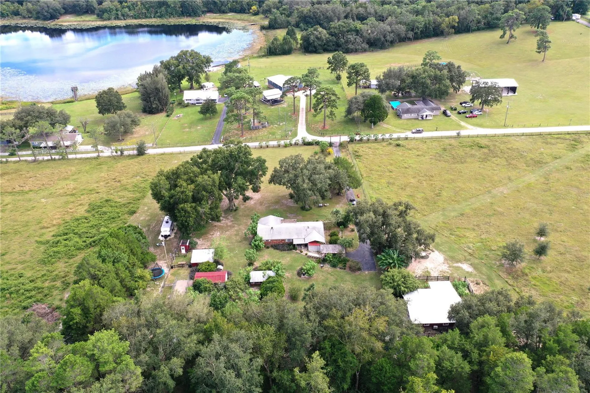 4107 Dove Valley Lane Lady Lake FL 32159