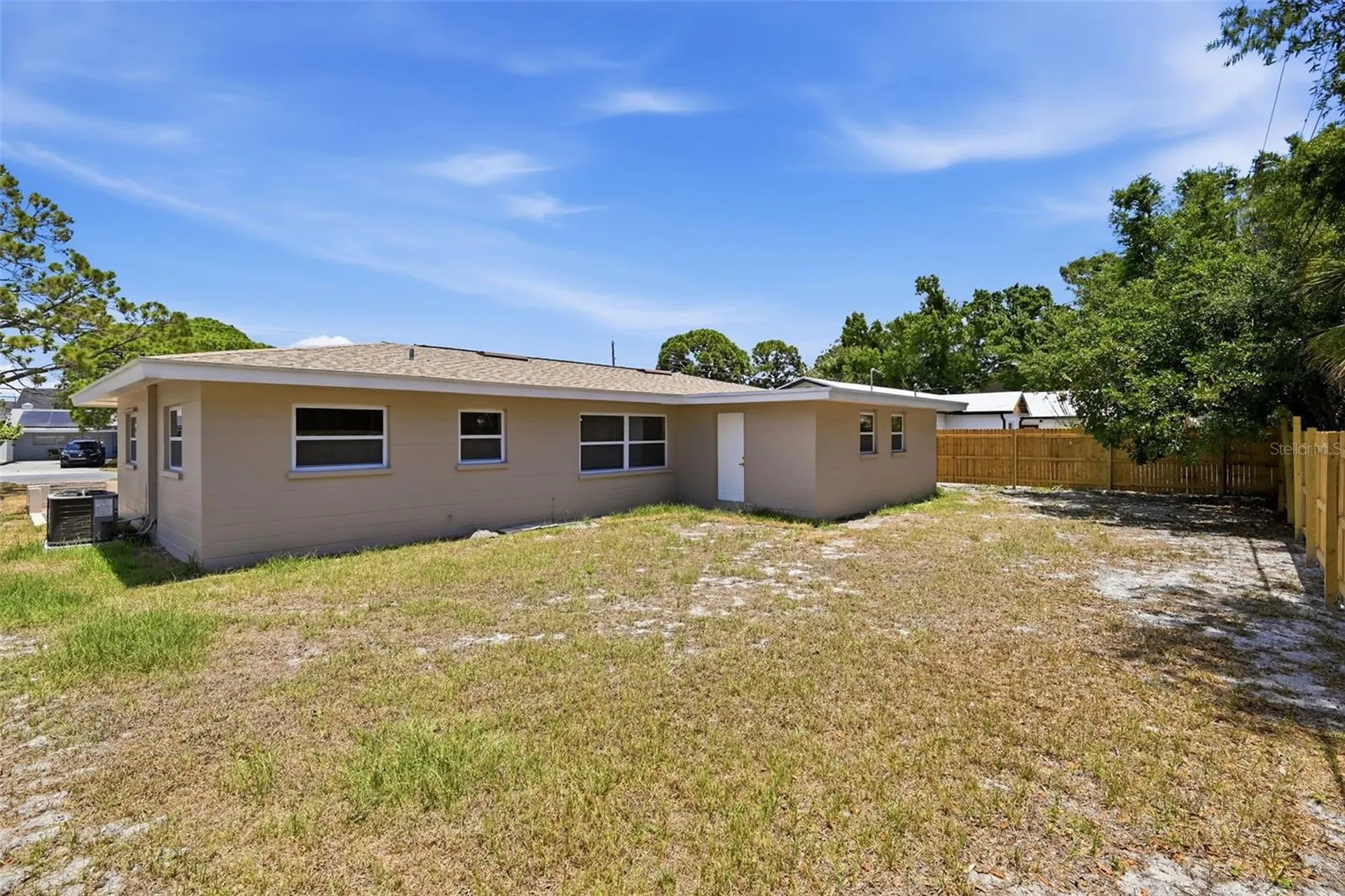 2440 66th Avenue S St Petersburg FL 33712
