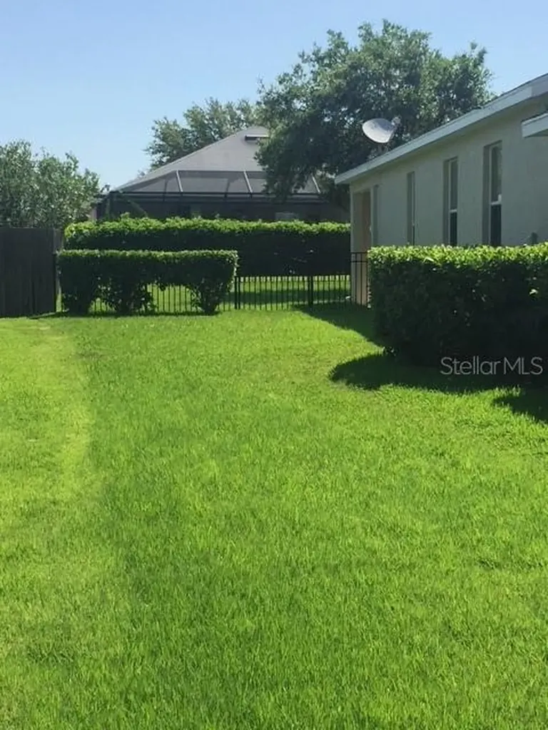 15012 Heronglen Drive Lithia FL 33547