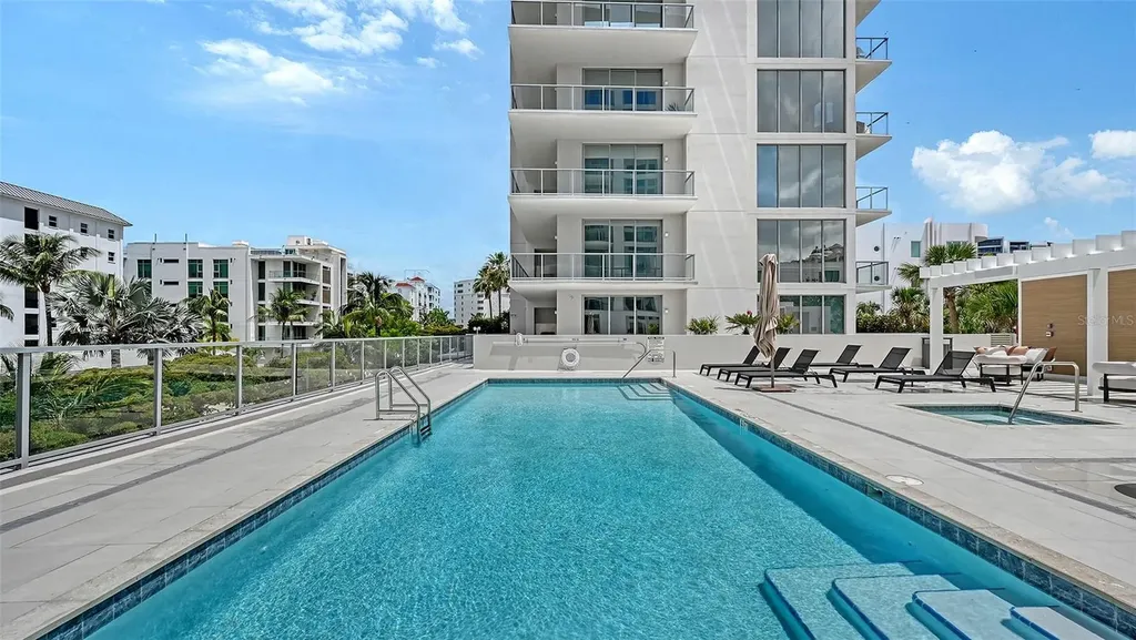 253 Golden Gate Point Sarasota FL 34236
