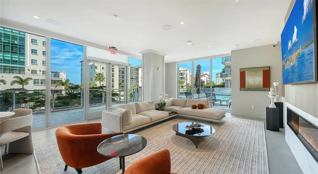 253 Golden Gate Point Sarasota FL 34236