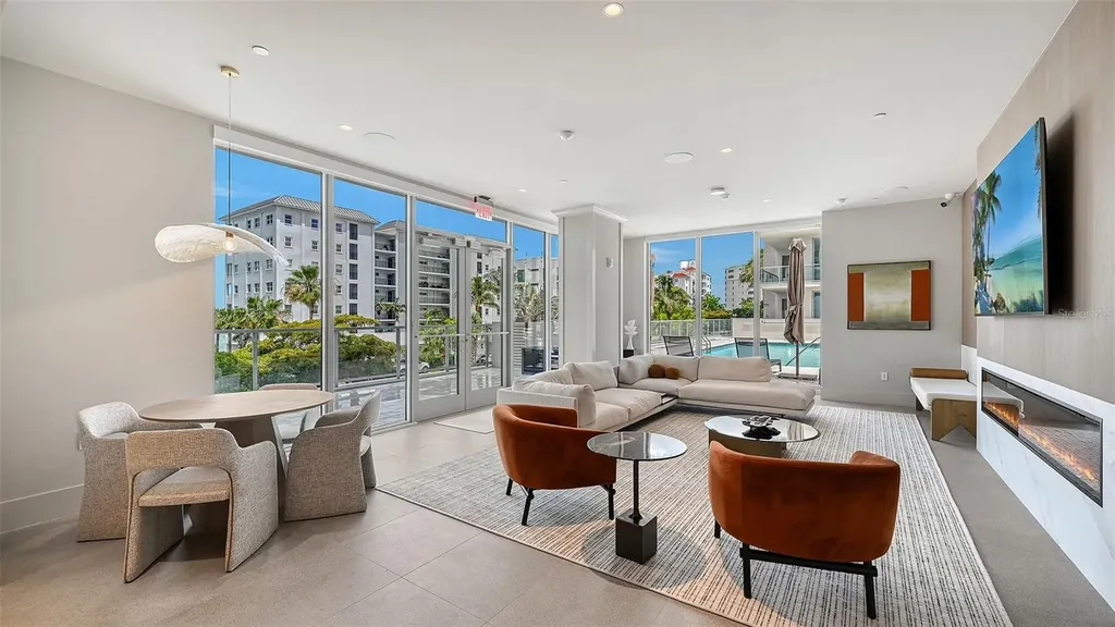 253 Golden Gate Point Sarasota FL 34236