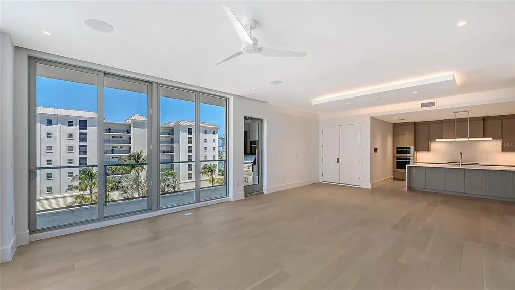 253 Golden Gate Point Sarasota FL 34236