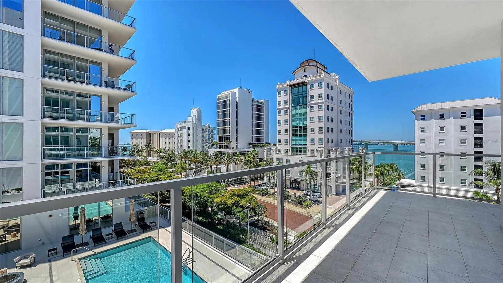 253 Golden Gate Point Sarasota FL 34236