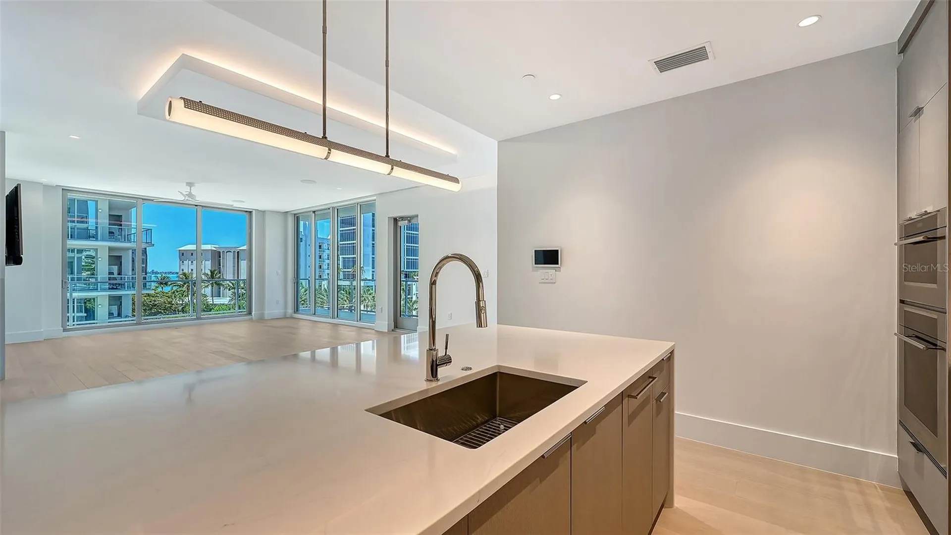 253 Golden Gate Point Sarasota FL 34236
