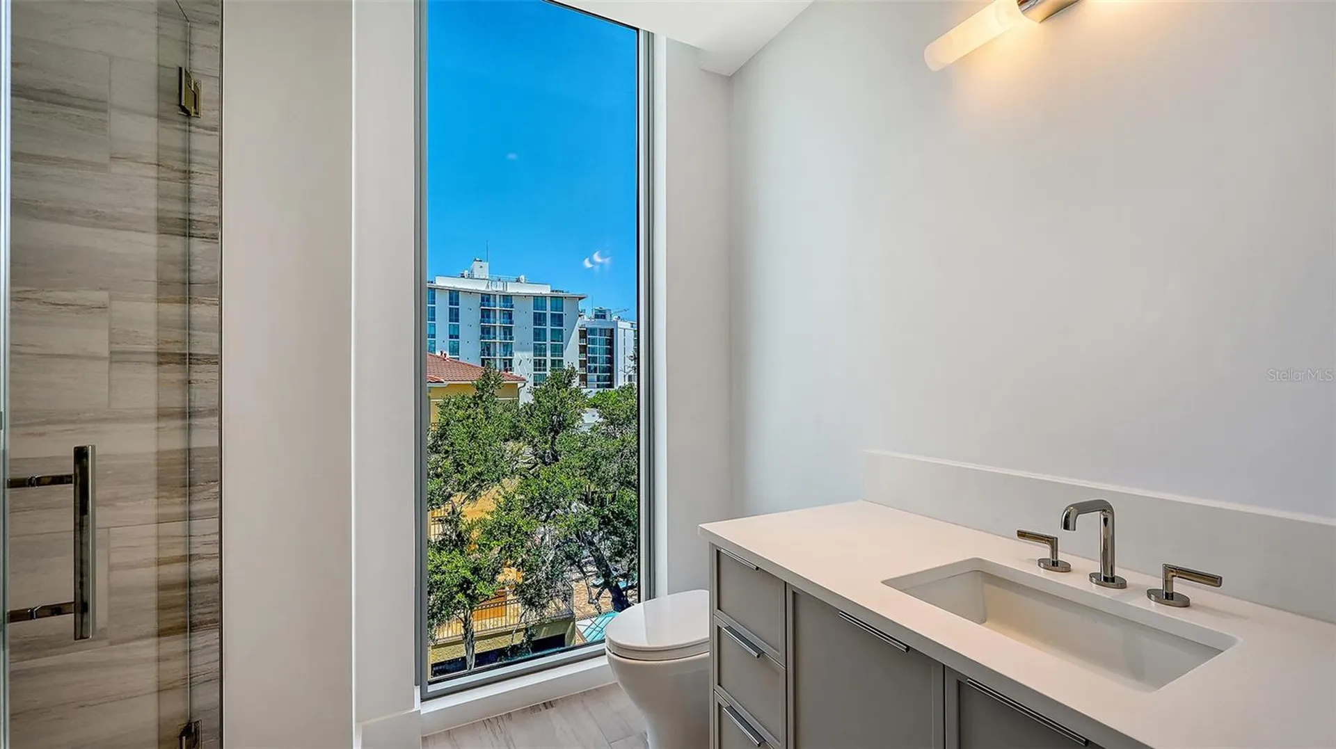 253 Golden Gate Point Sarasota FL 34236