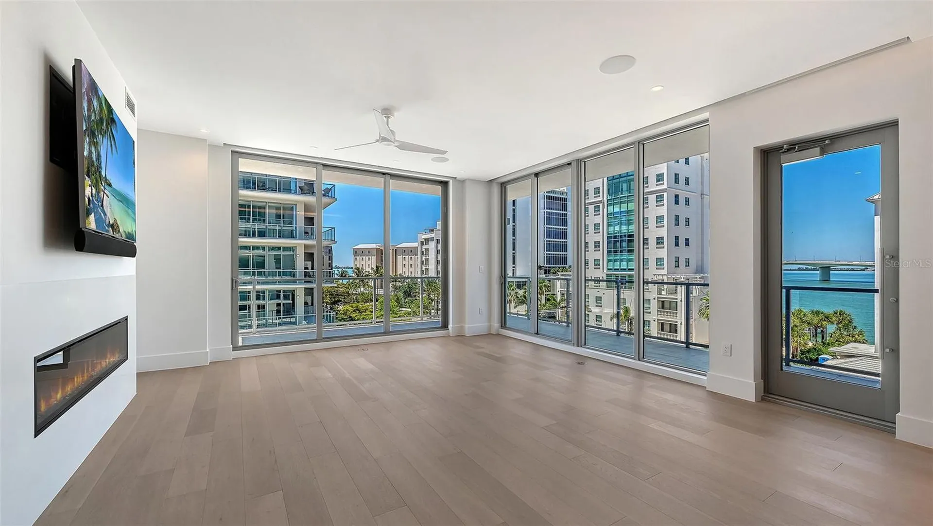 253 Golden Gate Point Sarasota FL 34236