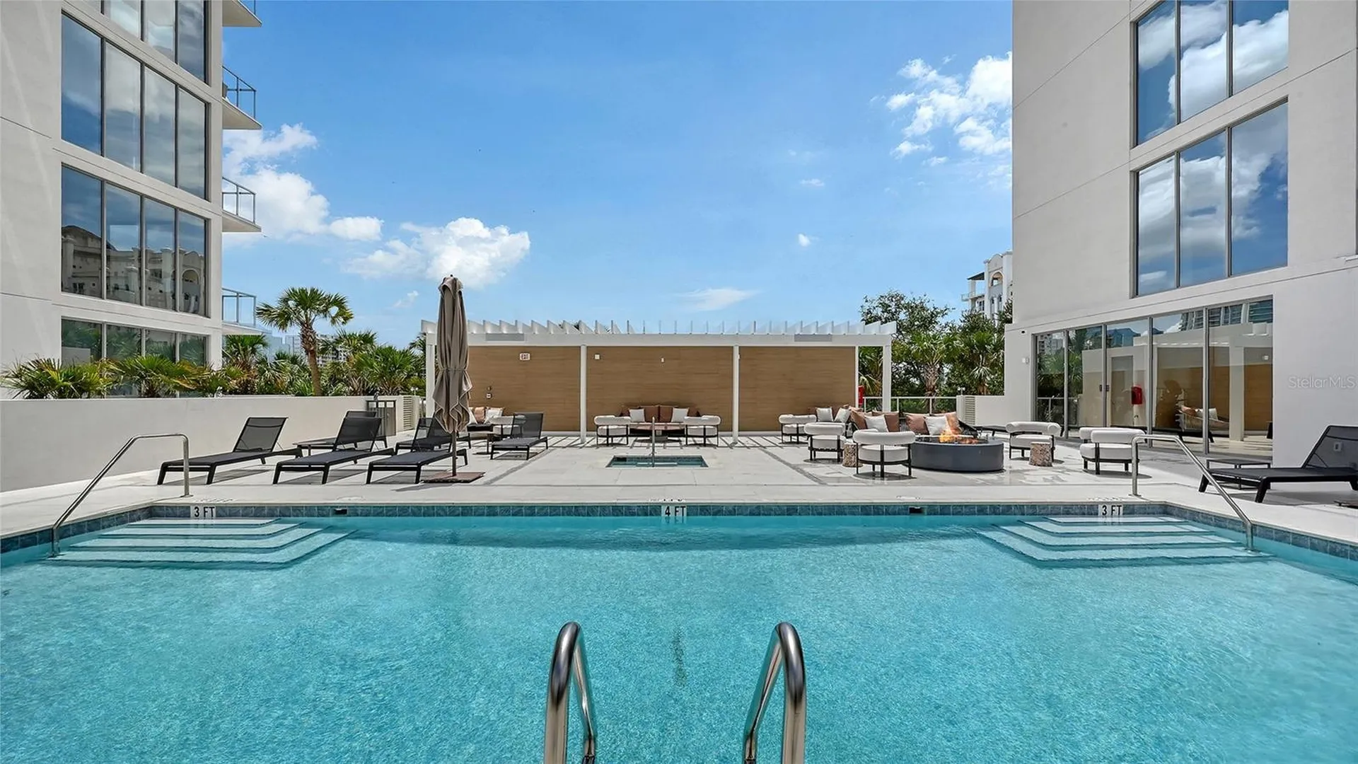 253 Golden Gate Point Sarasota FL 34236