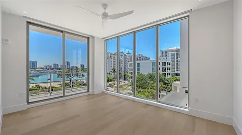 253 Golden Gate Point Sarasota FL 34236