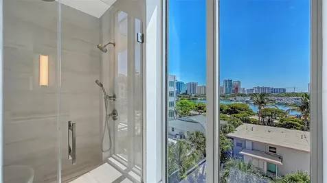 253 Golden Gate Point Sarasota FL 34236