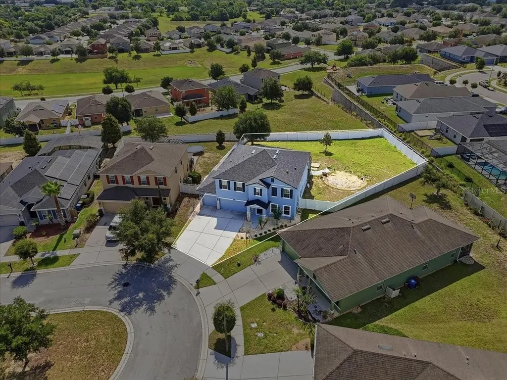 9012 Orange Blossom Loop Haines City FL 33844