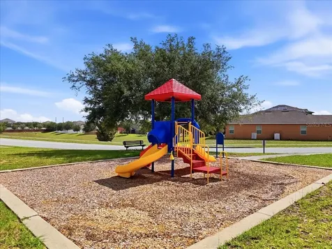 9012 Orange Blossom Loop Haines City FL 33844