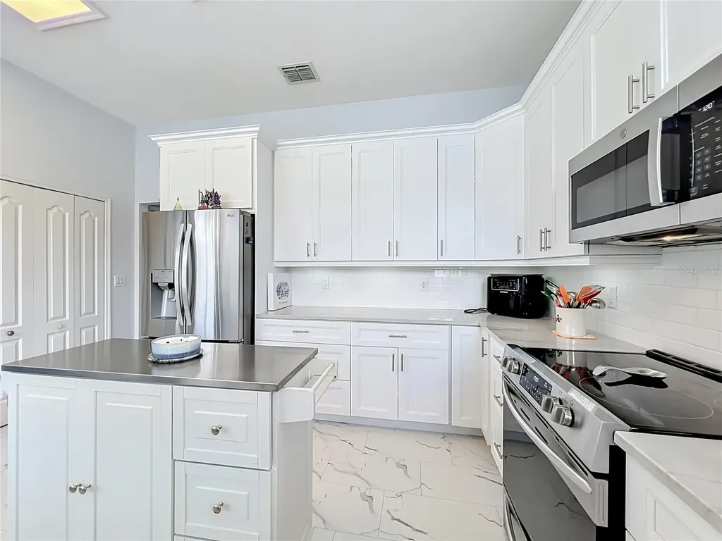 909 Grovesmere Loop Ocoee FL 34761