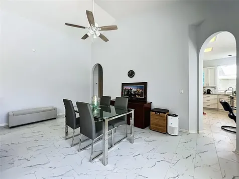 909 Grovesmere Loop Ocoee FL 34761