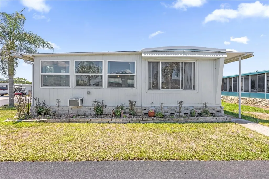 113 Tropical Lane Leesburg FL 34748