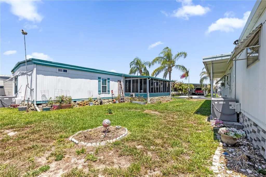 113 Tropical Lane Leesburg FL 34748