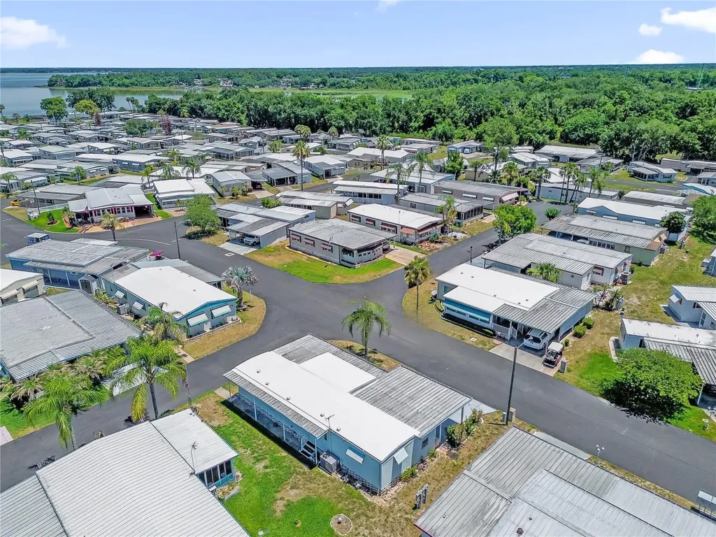 113 Tropical Lane Leesburg FL 34748