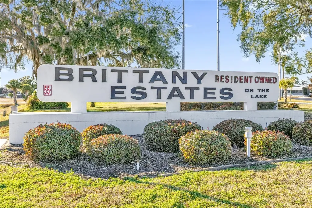 113 Tropical Lane Leesburg FL 34748