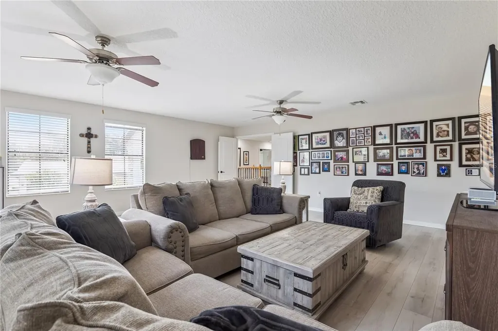 32628 View Haven Lane Sorrento FL 32776