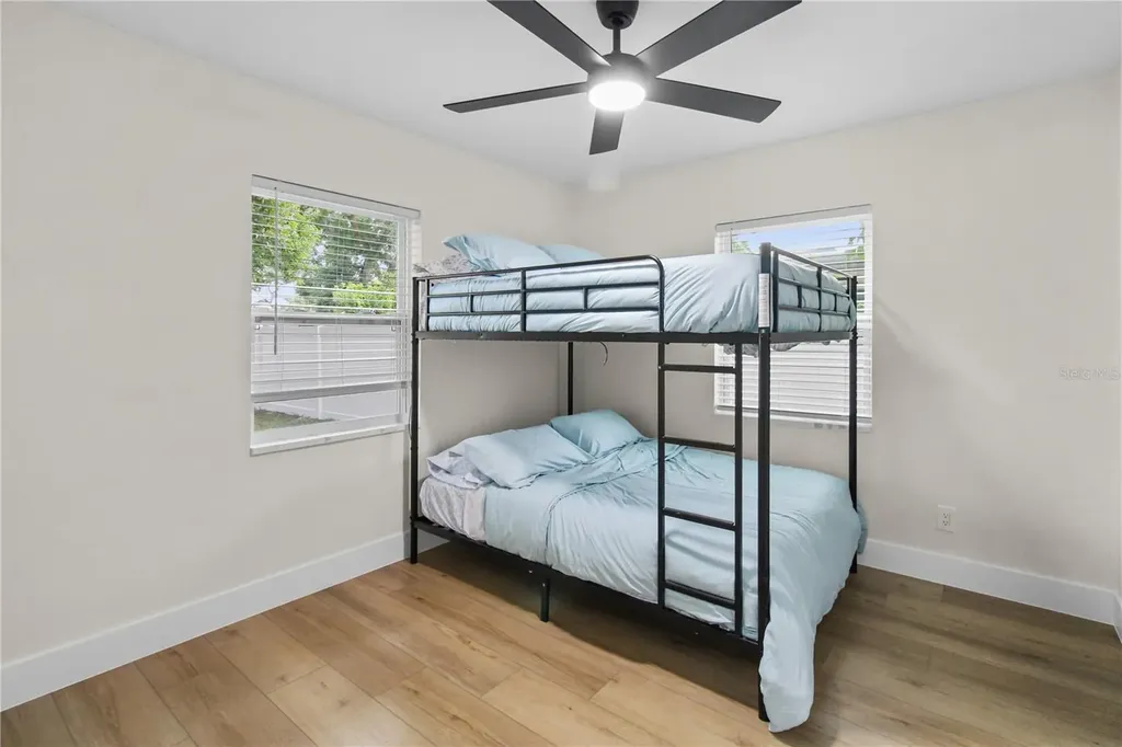 1110 1st Avenue NW Largo FL 33770