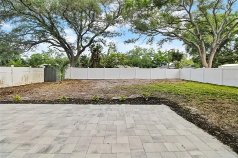 1110 1st Avenue NW Largo FL 33770