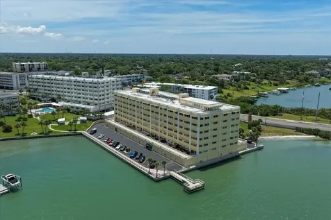 100 Bluff View Drive Belleair Bluffs FL 33770