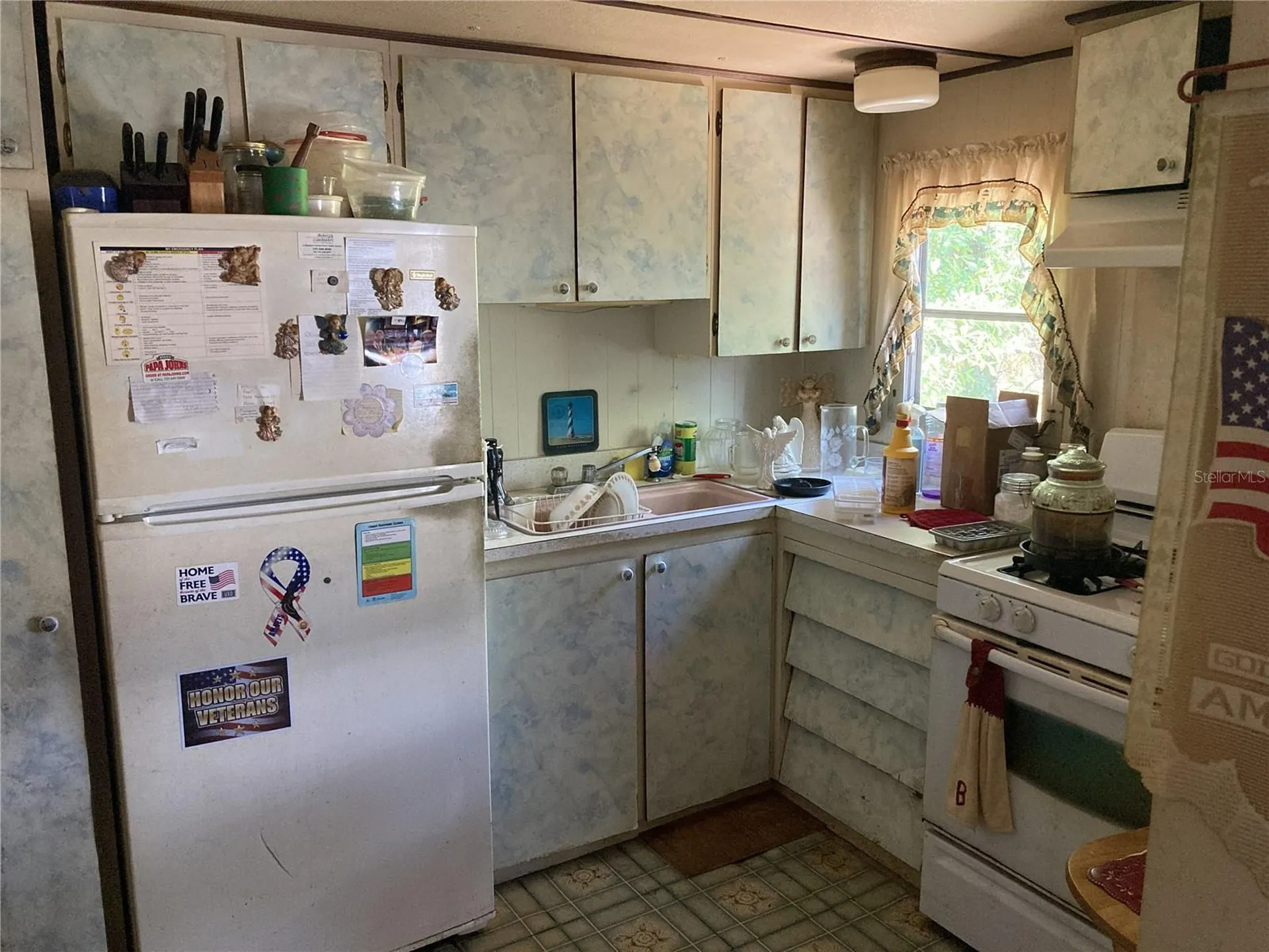7801 34th Avenue N St Petersburg FL 33710