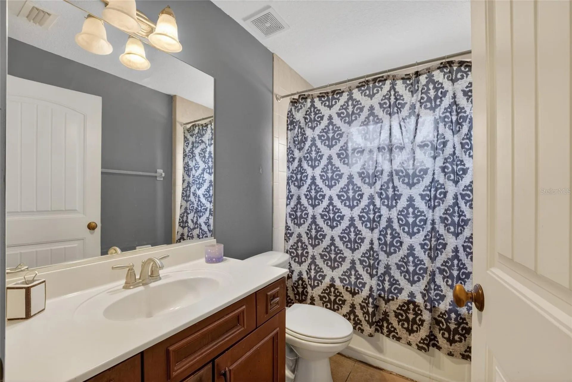 1098 NW 165th Court Road Dunnellon FL 34432