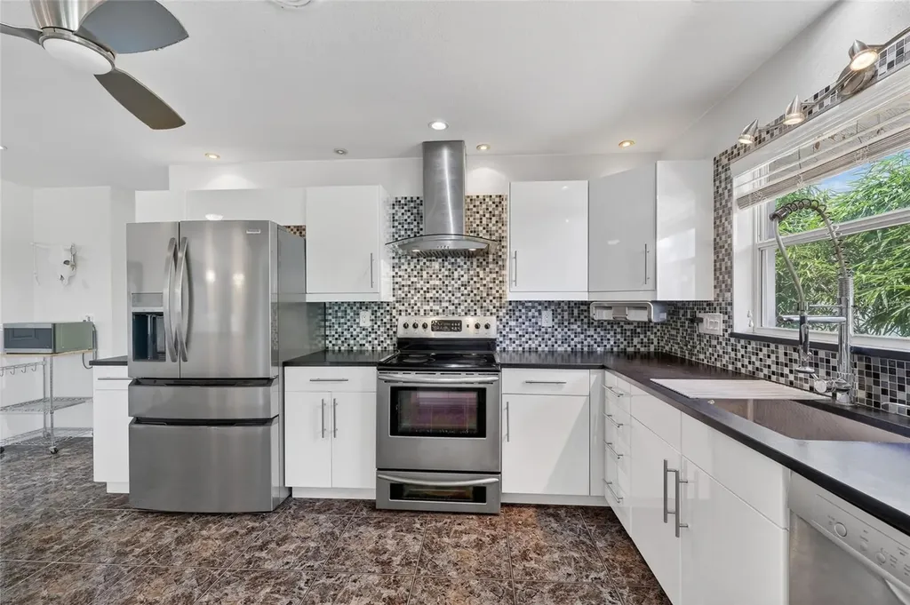 4258 Gillot Boulevard Port Charlotte FL 33981