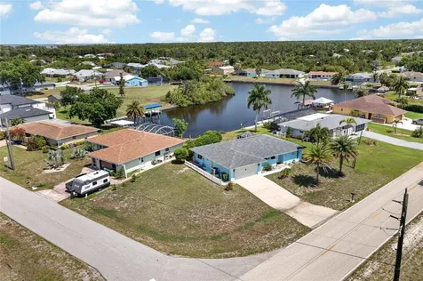 4258 Gillot Boulevard Port Charlotte FL 33981