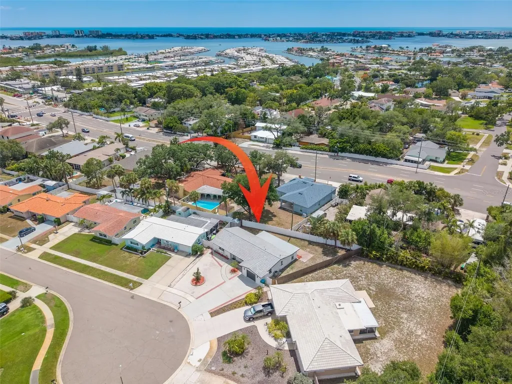 5576 Williamsdale Court Seminole FL 33772