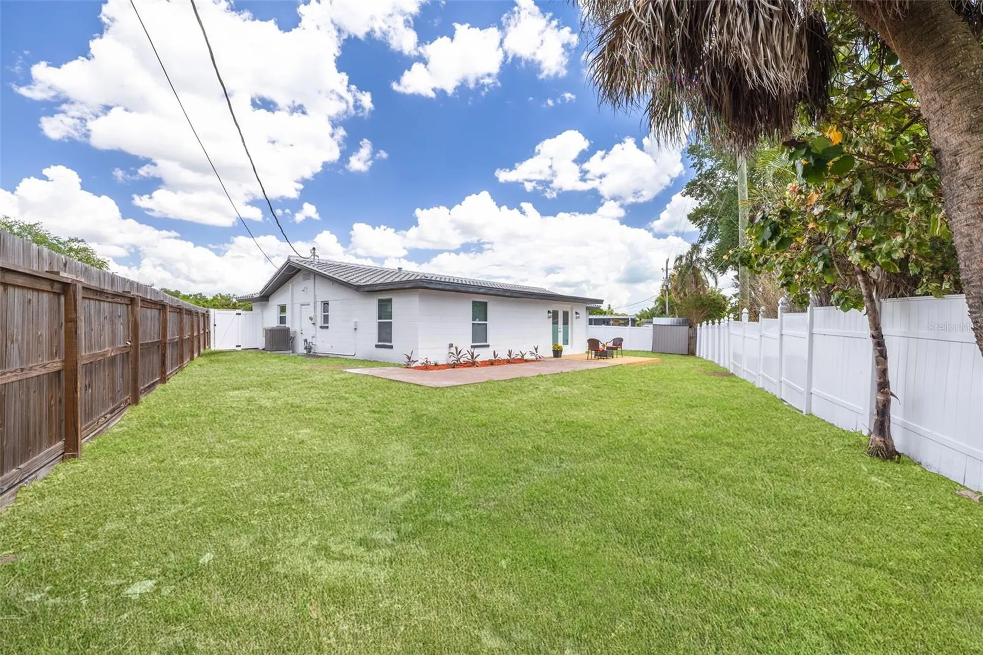 5576 Williamsdale Court Seminole FL 33772