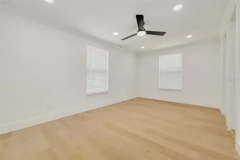 5576 Williamsdale Court Seminole FL 33772