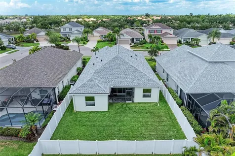 4527 Cedar Brush Terrace Sarasota FL 34243