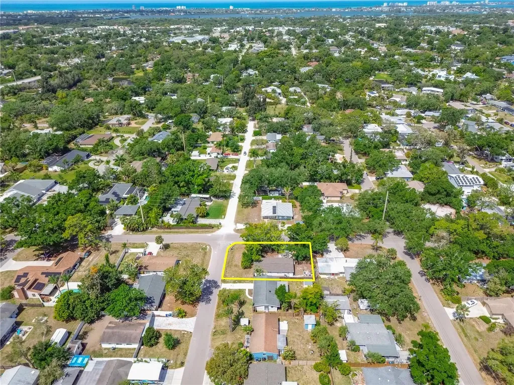 4615 Lords Avenue Sarasota FL 34231