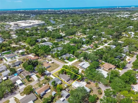 4615 Lords Avenue Sarasota FL 34231