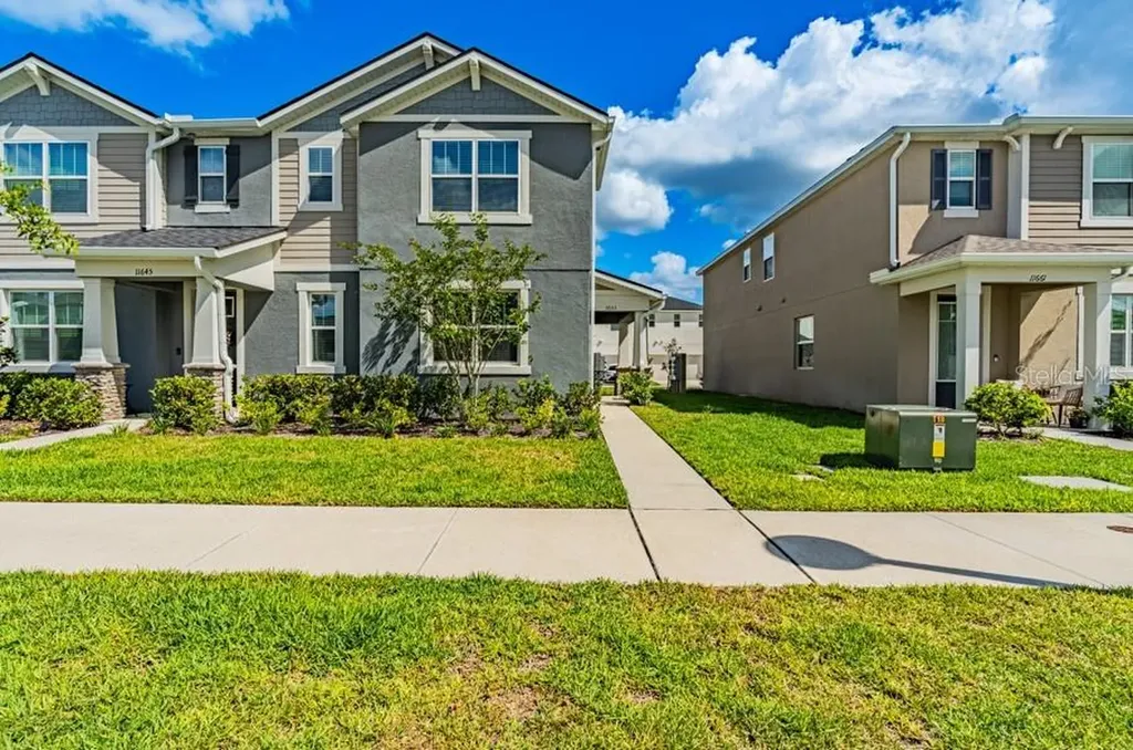 11653 Straits Way Orlando FL 32832