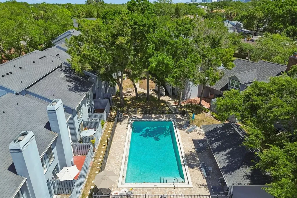 2509 Crowder Lane Tampa FL 33629