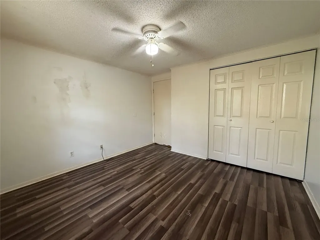 2490 SW 14th Drive Gainesville FL 32608
