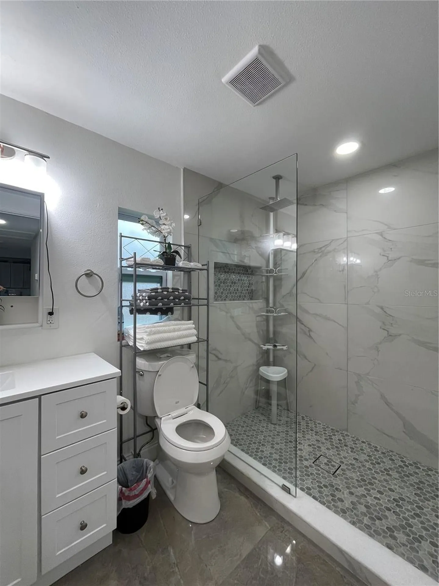 8002 48th Avenue N St Petersburg FL 33709
