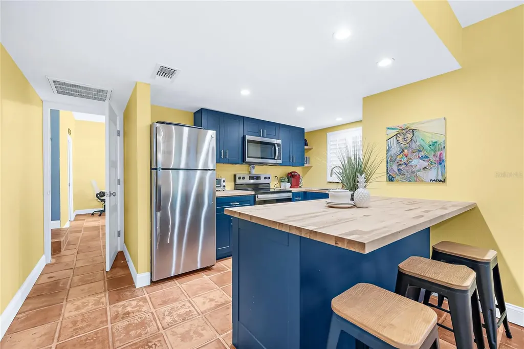 201 Lagoon Drive Palm Harbor FL 34683