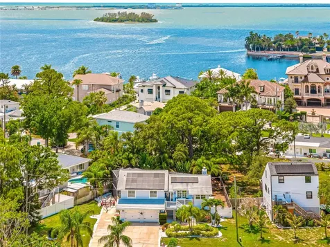 201 Lagoon Drive Palm Harbor FL 34683