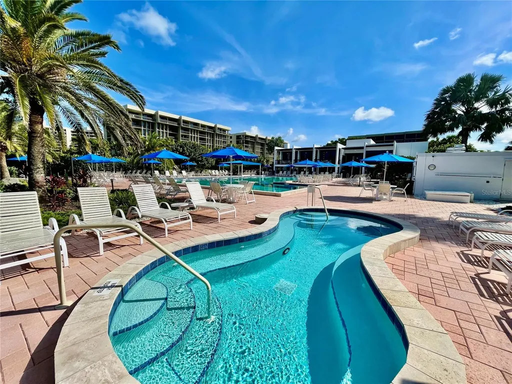 1135 Gulf Of Mexico Drive Longboat Key FL 34228