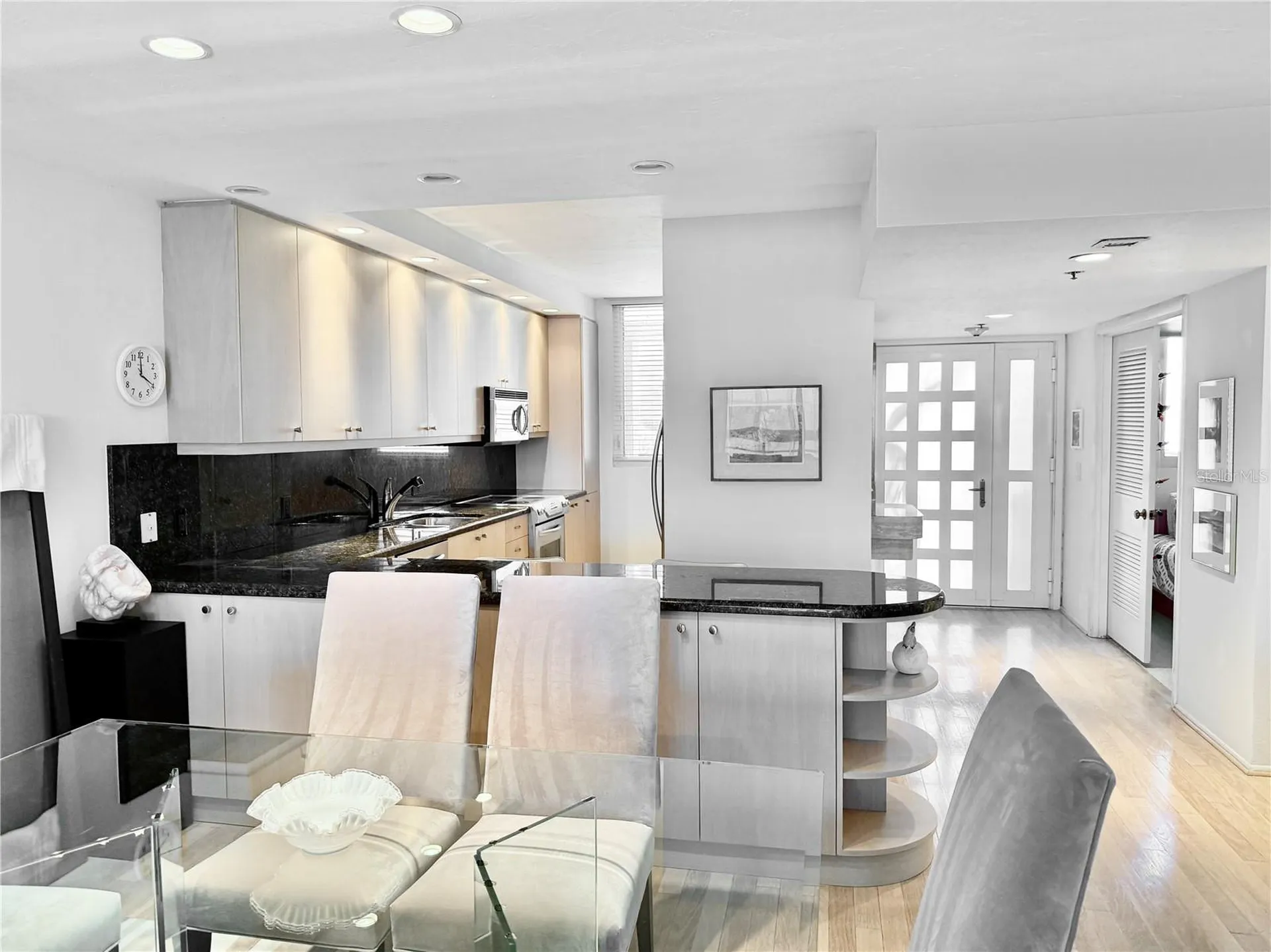 1135 Gulf Of Mexico Drive Longboat Key FL 34228
