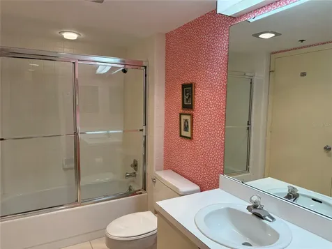 1135 Gulf Of Mexico Drive Longboat Key FL 34228