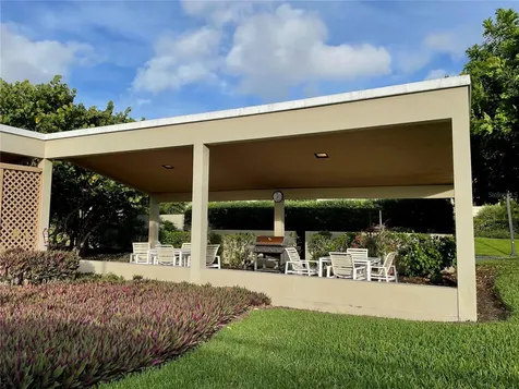 1135 Gulf Of Mexico Drive Longboat Key FL 34228